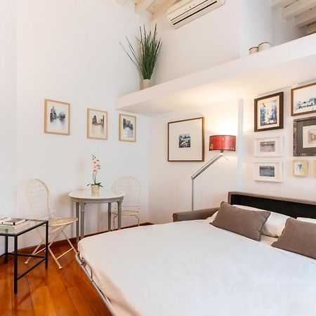 Apartamentos Rg Goyeneta Sevilla Exteriér fotografie