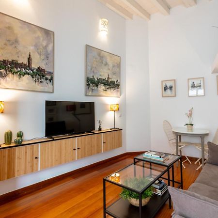 Apartamentos Rg Goyeneta Sevilla Exteriér fotografie