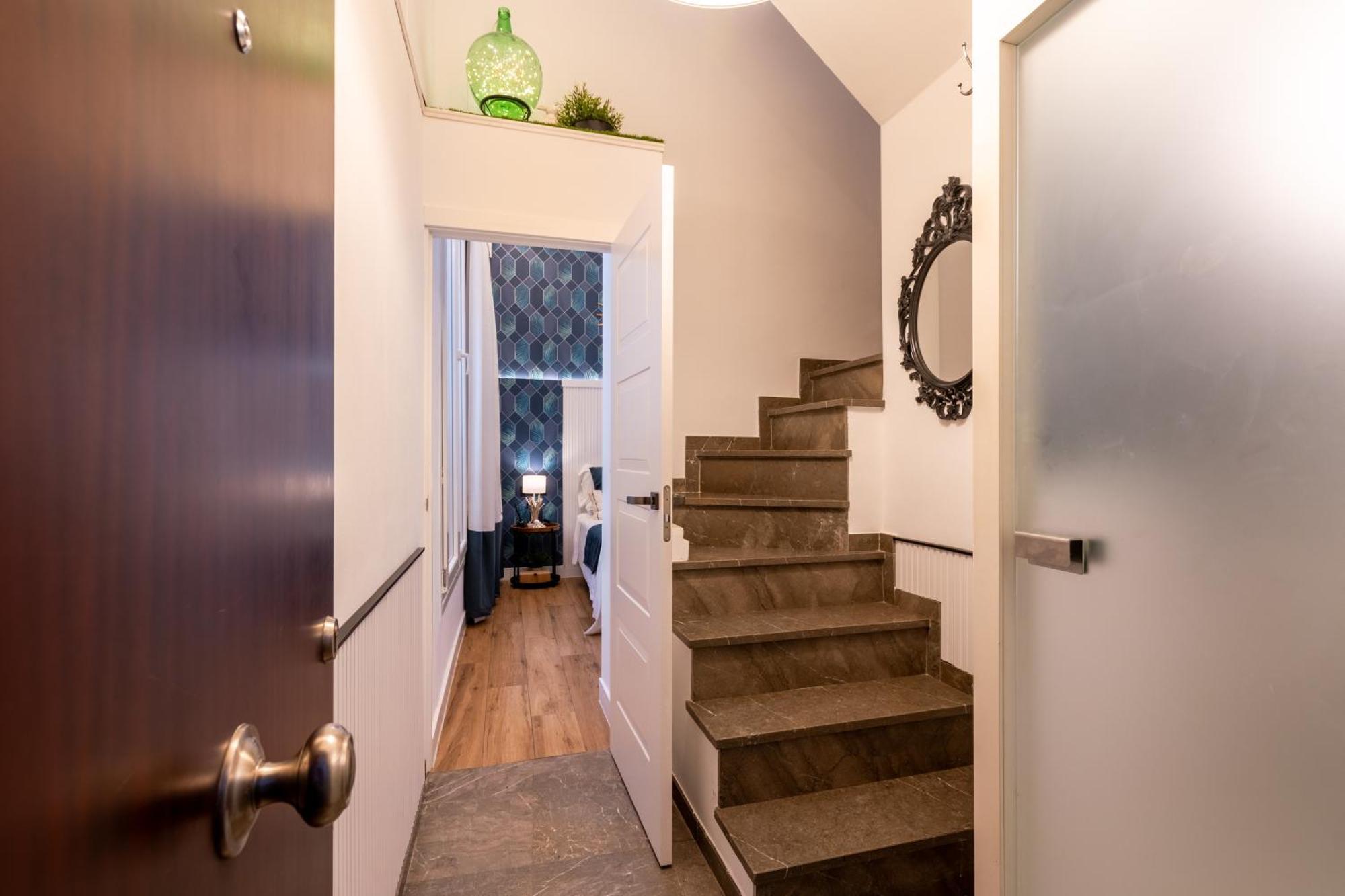 Apartamentos Rg Goyeneta Sevilla Exteriér fotografie